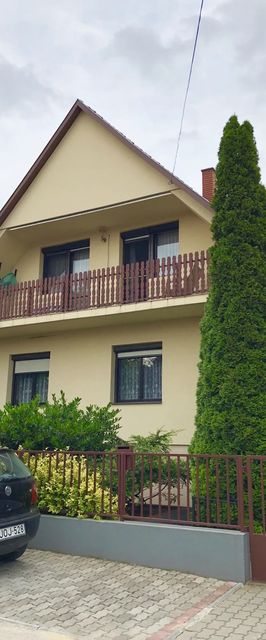 Sziszi Vendégház Balatonszárszó