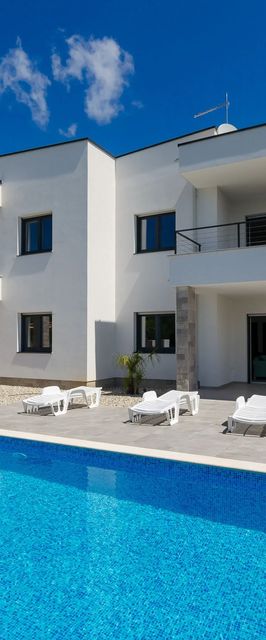 Apartments Residence Romance Pinezici