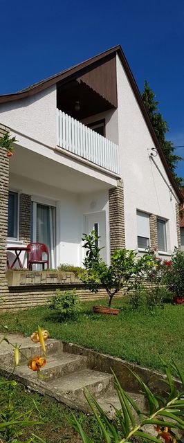Hegyalja Apartmanház Zalakaros