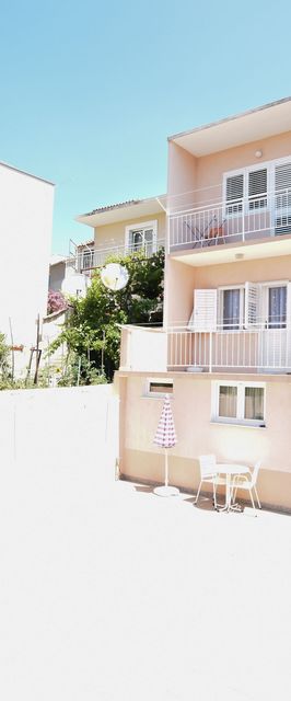 Apartments Kure Primosten