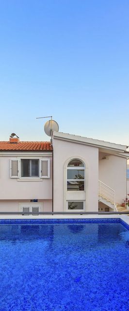 Apartmanok A Tenger Mellett Medencével Rastici Ciovo - 1084 Rastići