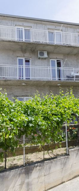 Apartments Biserka Primosten