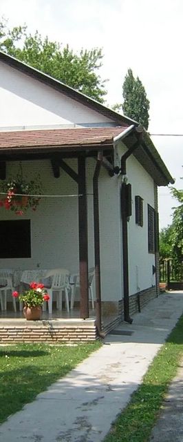 Rózsa Nyaralóház Balatonboglár