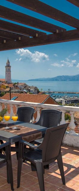 Holiday House With WiFi Novi Vinodolski - 15397