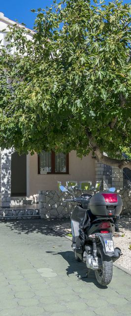 Apartments Ljubomir Rogoznica