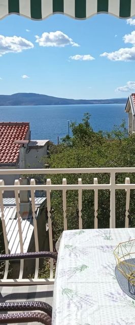 Apartmanok Parkolóhellyel Novi Vinodolski - 15823