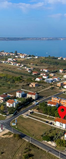 Apartmanok Parkolóhellyel Vrsi, Zadar - 15944 Vrsi