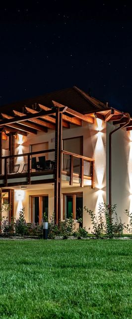 Aranymandula Apartmanok Balatonakali