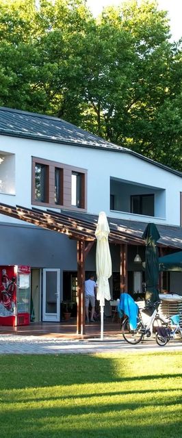 Villa Mangó Apartman Balatongyörök