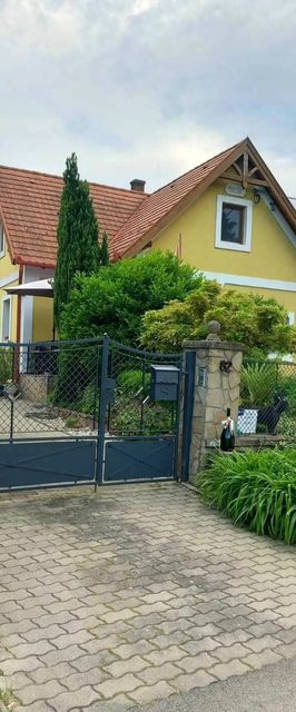 Anikó Apartman Szigligeti