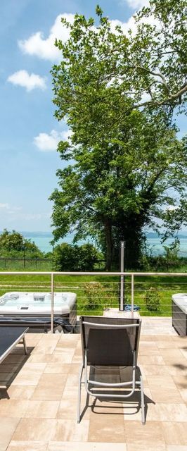 Magaspart Panzió*** Balatonföldvár