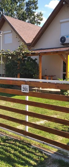 Bánk Bán Apartman Balatonszemes