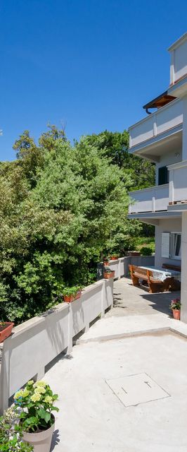 Apartments By the sea in Lopar