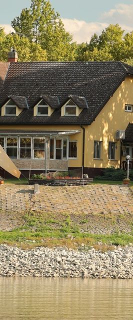 Vizafogó Panzió és Étterem Baja