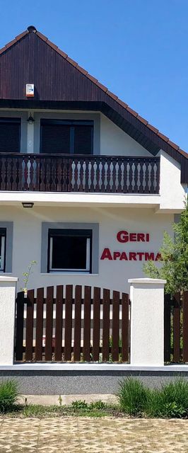 Geri Apartman Mezőkövesd