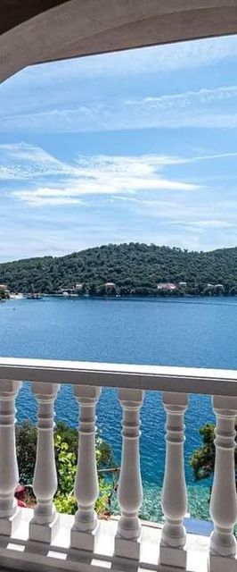 Apartments Mila Ubli