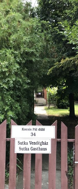 Sutka Vendégház Cserkeszőlő