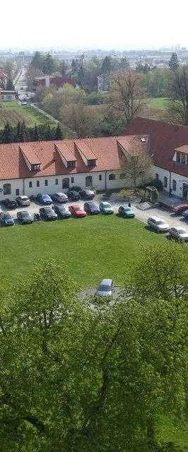 HOTEL FLORET Průhonice