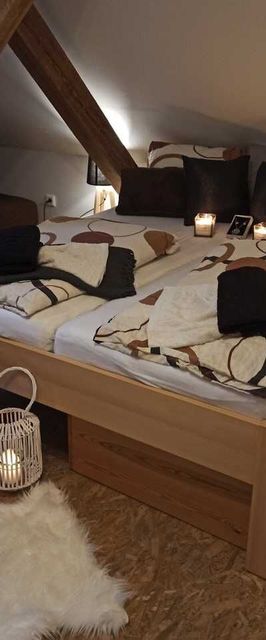 APARTMÁNY ŽIAKOVÁ- UBYTOVÁNÍ NOVÉ HRADY111 Nové Hrady