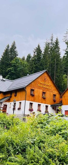 Hotýlek pod smrkem Harrachov