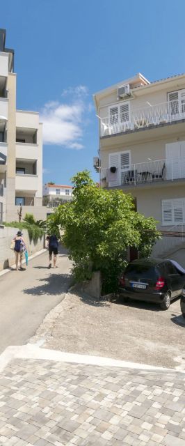 Apartment Nensi Primosten