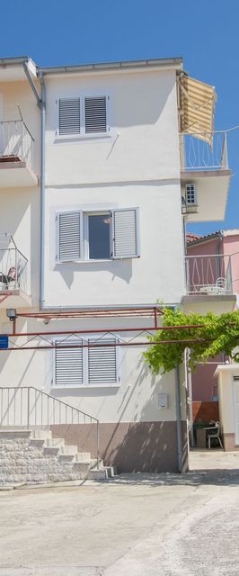 Apartment Stane Primosten