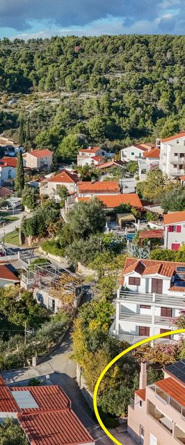 Apartments Gudelj Okrug Gornji