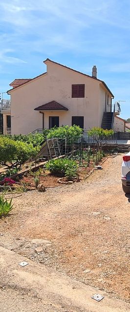 Apartment Nila Vrboska