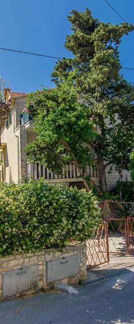 Apartments Kata Supetar