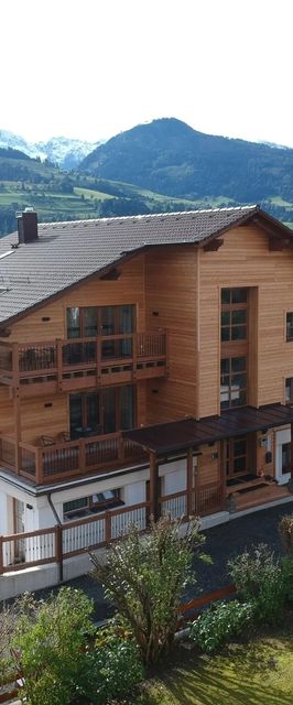 Schneekristall Aparthotel Aich