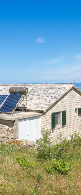 Secluded House With A Parking Space Supetar, Brač - 17330 Supetar