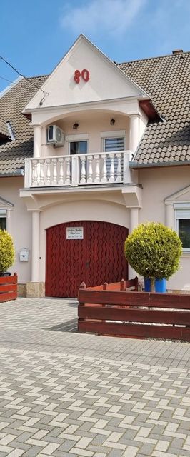 Andrea Mónika Apartman Harkány