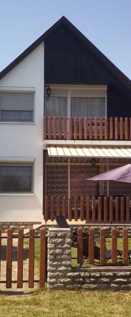 Tóparti Ház Balatonszemes