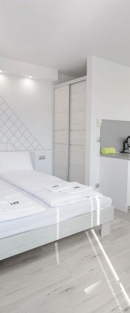 HR Apartmanház Eger****