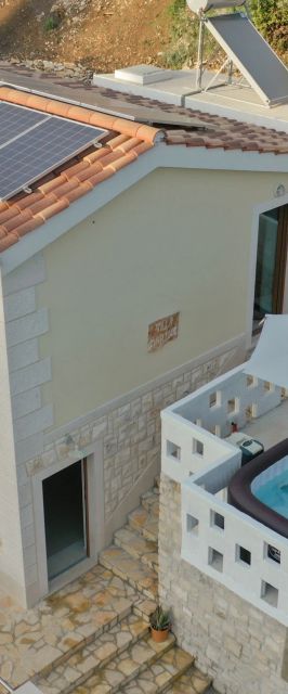 Secluded Fisherman's Cottage Cove Prapratna - Prapatna, Brač - 17608 Prapatna
