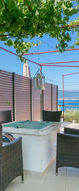 Nyaralóház A Tenger Mellett Slatine, Ciovo - 16343 Slatine