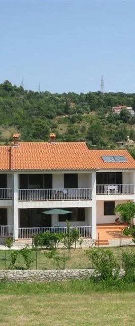 Apartmanok Parkolóhellyel Palit, Rab - 16356 Palit