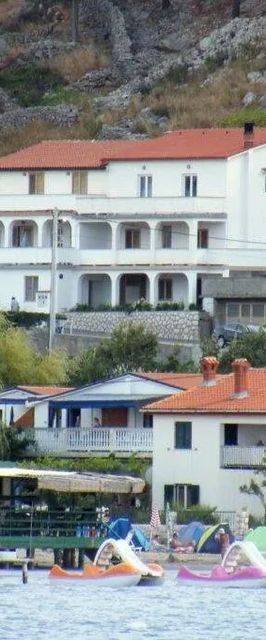 Apartmanok Parkolóhellyel Lopar, Rab - 17103 Lopar