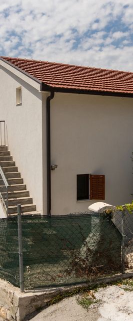 Apartmanok Parkolóhellyel Trogir - 17609