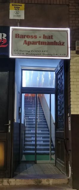 Baross-hat Apartmanház Szolnok