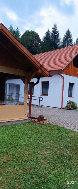 HutaVölgye Vendégház Háromhuta