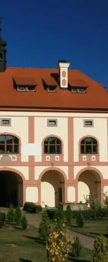 Zámecký statek Býkov Hromnice