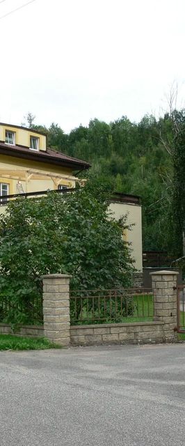 Penzion Továrníkova vila Skuhrov nad Bělou