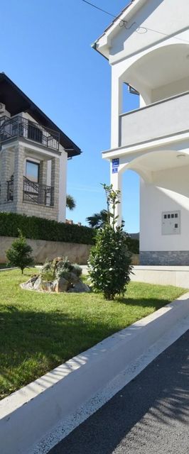 Apartment Zdenka Njivice Krk