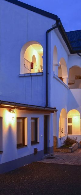 Demetrovics Udvarház Eger 