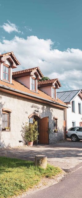 VÁŠ SKLEP - vinný sklep a penzion Nový Šaldorf-Sedlešovice