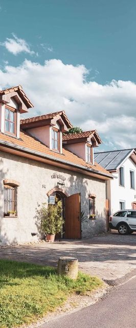 VÁŠ SKLEP - vinný sklep a penzion Nový Šaldorf-Sedlešovice