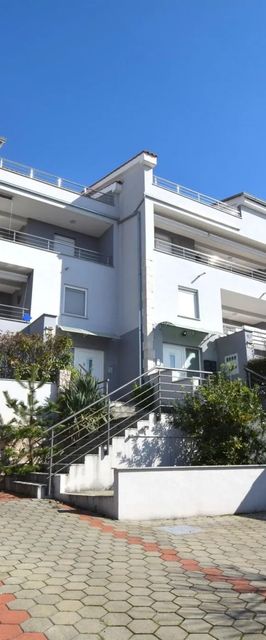 Apartment Roberto Njivice