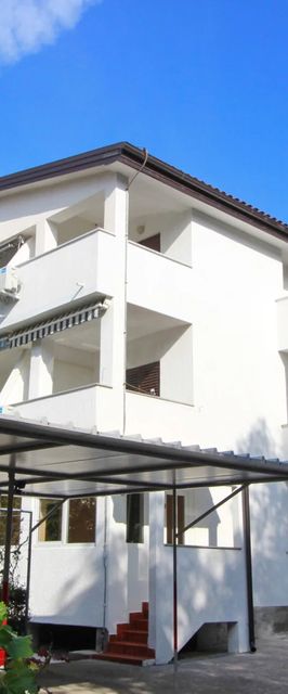 Apartmani Sersic 1 Baška