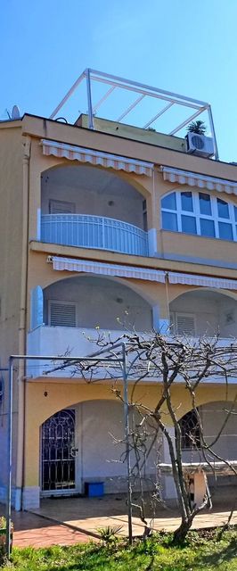 Apartment Honor Njivice